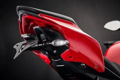 APM-PROJECT - BIKE-SECTOR - EVOTECH-PERFORMANCE - DUCATI STREETFIGHTER V4