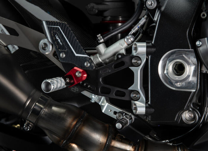 APM-PROJECT - BIKE-SECTOR - LIGHTECH RASTENANLAGE - BMW - FTRBM007R